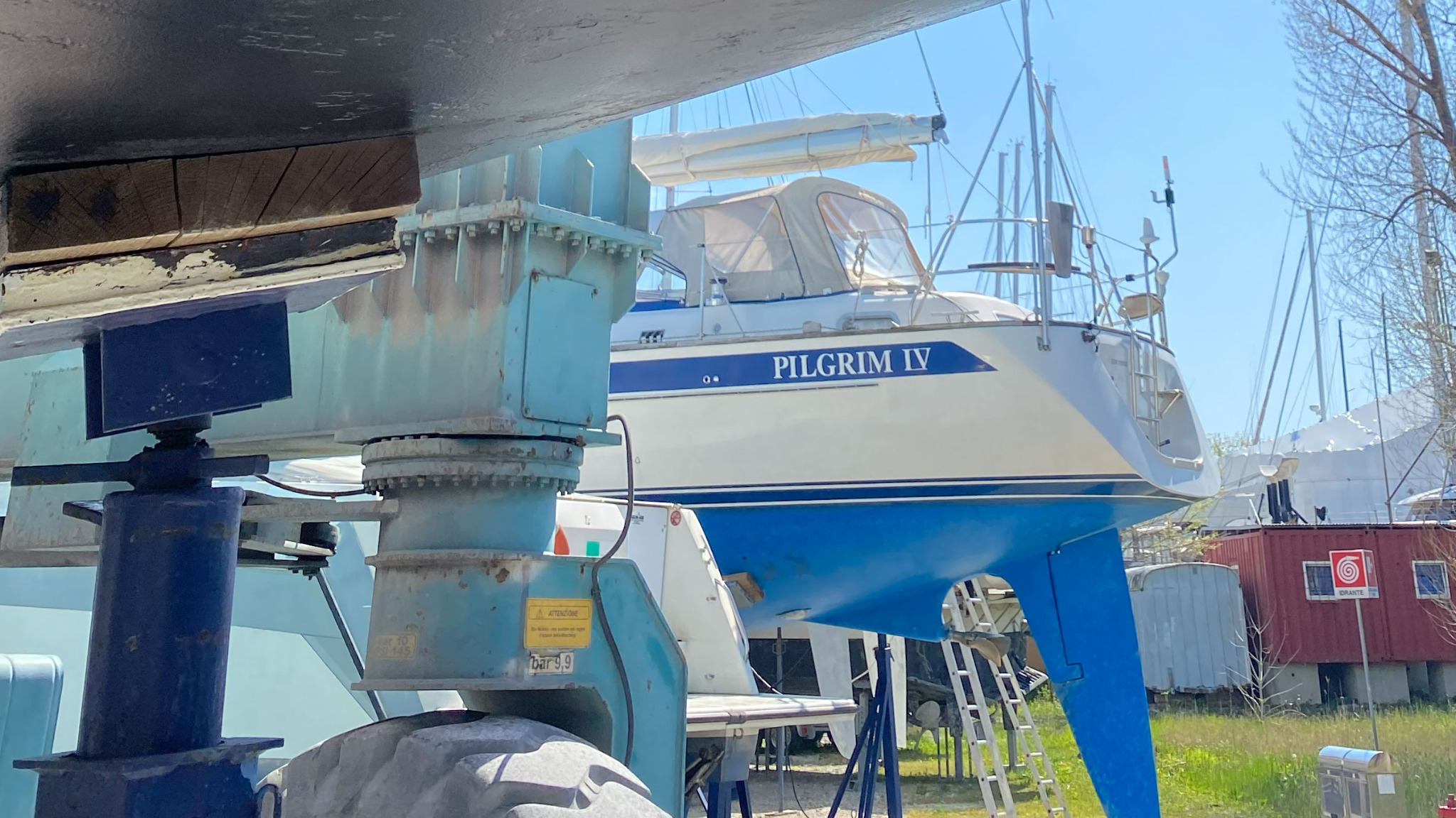 La mia barca è lontana
